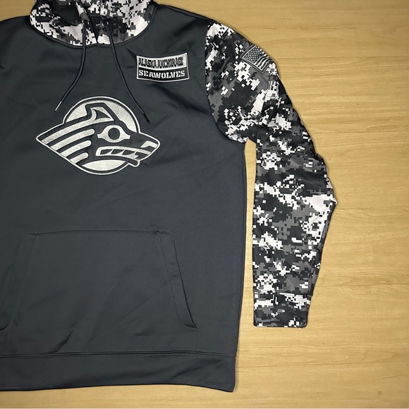 Men's Colosseum Charcoal Alaska Anchorage Seawolves Military Appreciation Camo L - Picture 3 of 12